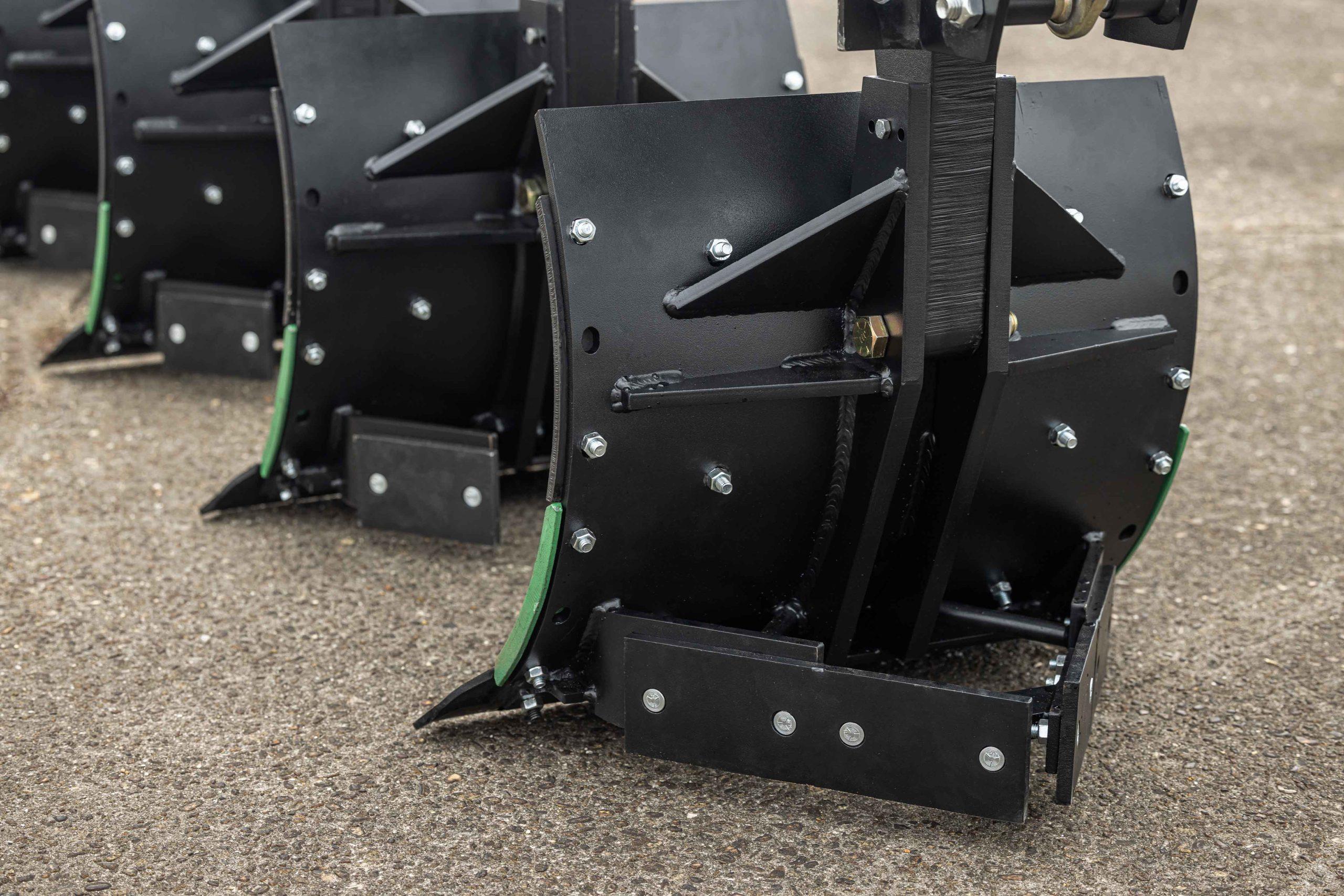 22-in-furrow-plow-9400-hap-8