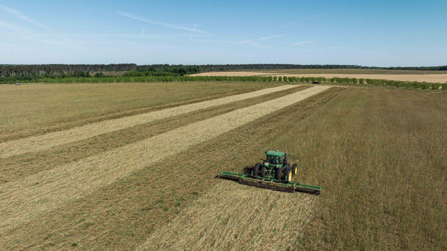 Crop Roller Crimper Photos - Harrel Ag Products